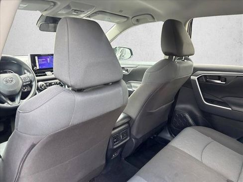 Certified 2025 Toyota RAV4 XLE FWD image 21