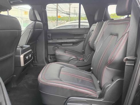 Used 2022 Ford Expedition Max Limited AWD/4WD image 19