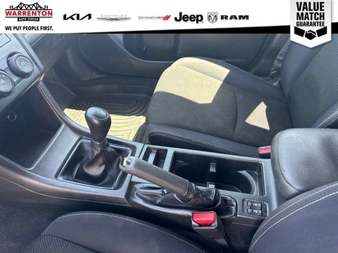 Used 2014 Subaru Crosstrek 2.0i Premium AWD/4WD image 16