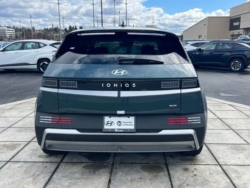 New 2026 Hyundai Ioniq 5 SEL image 8
