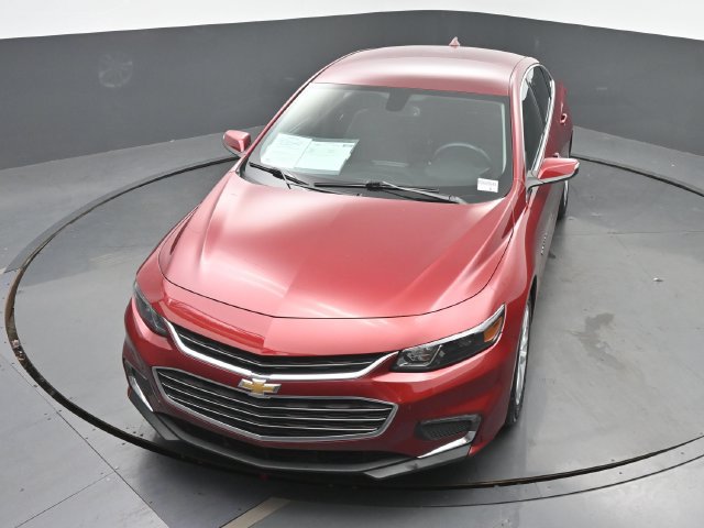 Used 2017 Chevrolet Malibu LT FWD image 36