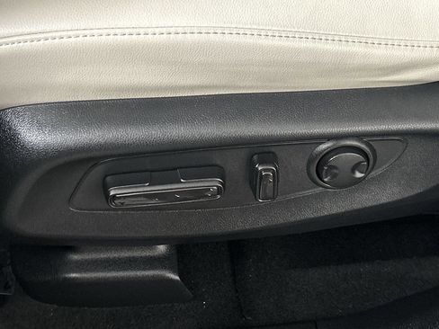 Used 2024 Honda CR-V EX-L image 21