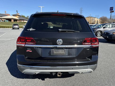 Used 2018 Volkswagen Atlas SEL image 9