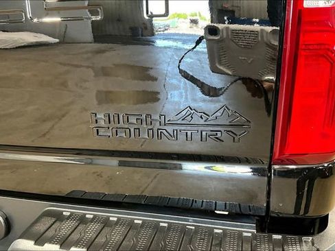 Used 2024 Chevrolet Silverado 2500 High Country w/ Midnight Edition AWD/4WD image 23