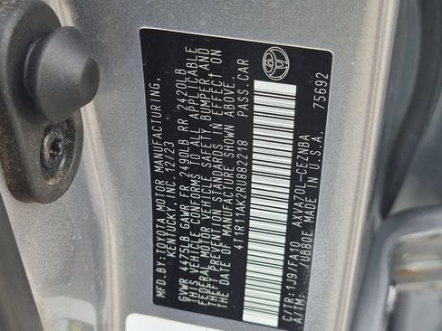 Used 2024 Toyota Camry LE w/ Convenience Package FWD image 13