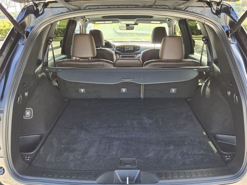 Certified 2025 Honda Passport EX-L image 16