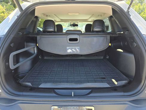 Used 2016 Jeep Cherokee Trailhawk w/ Comfort/Convenience Group AWD/4WD image 14
