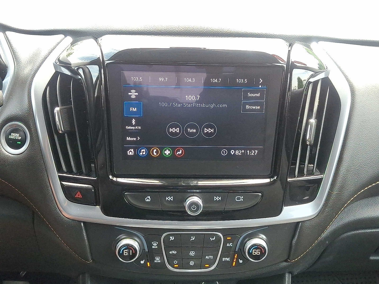 Used 2020 Chevrolet Traverse LT w/ LPO, Floor Liner Package AWD/4WD image 17
