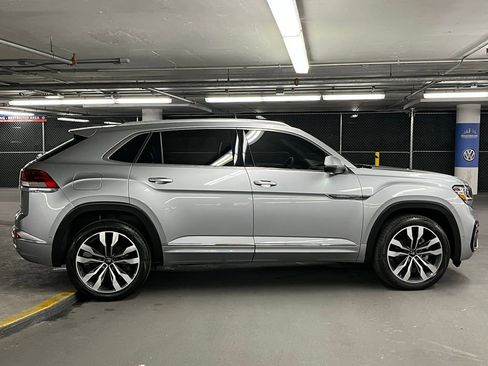 Used 2023 Volkswagen Atlas Cross Sport SEL Premium R-Line AWD/4WD image 41