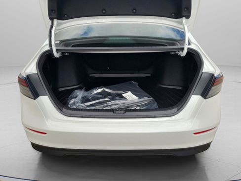 Certified 2026 Honda Accord SE image 29