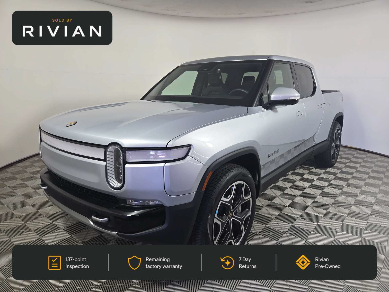 Used 2023 Rivian R1T Adventure Dual AWD/4WD image 1