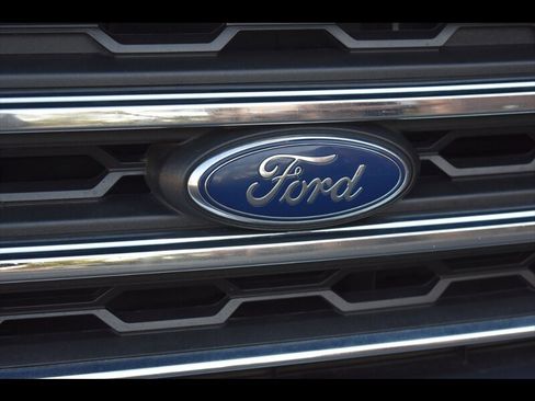 Used 2021 Ford EcoSport Titanium image 46