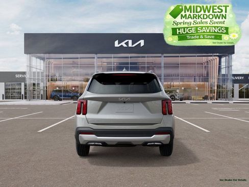 New 2026 Kia Sorento S w/ S Panoramic Sunroof Package FWD image 5