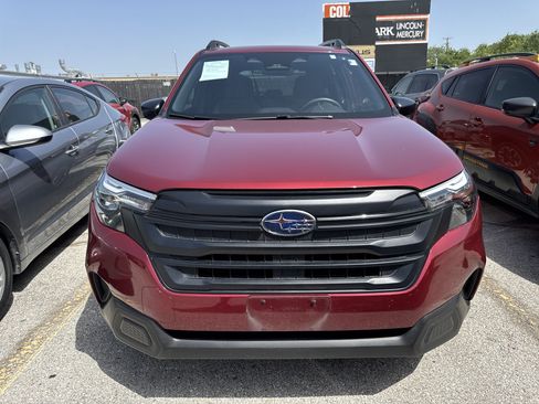 Certified 2025 Subaru Forester w/ Convenience Package #1 AWD/4WD image 16