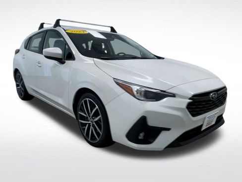 Used 2024 Subaru Impreza 2.0i Sport image 2
