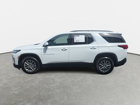 Used 2023 Chevrolet Traverse LT FWD image 8
