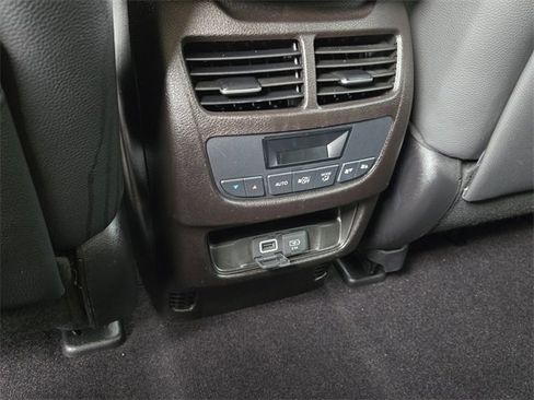Used 2020 Acura MDX FWD image 15