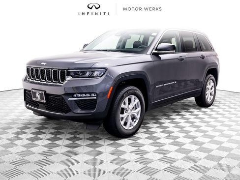 Used 2023 Jeep Grand Cherokee Limited AWD/4WD image 1