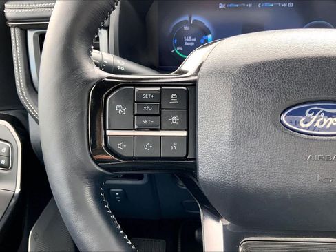 Certified 2025 Ford F150 Lightning Platinum image 24