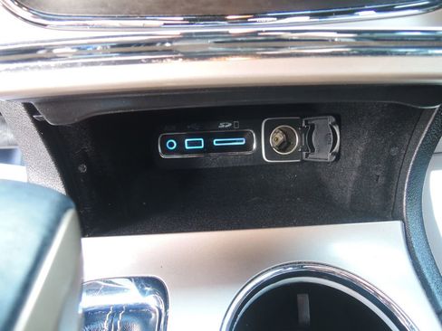 Used 2017 Jeep Grand Cherokee Limited AWD/4WD image 19