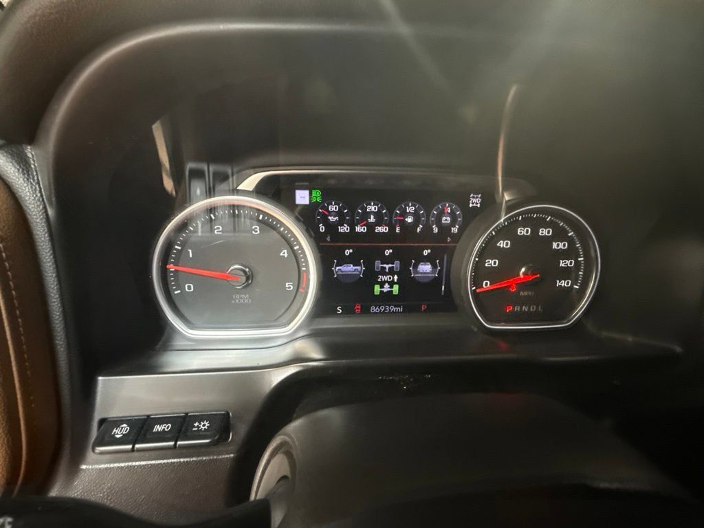 Used 2020 Chevrolet Silverado 2500 High Country w/ Z71 Off-Road Package AWD/4WD image 24