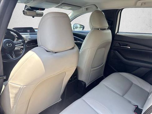 Used 2020 MAZDA CX-30 FWD w/ Preferred Package image 17