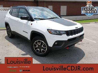 Used 2025 Jeep Compass Trailhawk