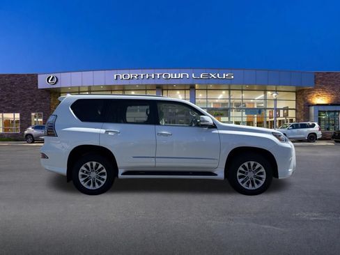 Used 2019 Lexus GX 460 Premium w/ Premium Package AWD/4WD image 25