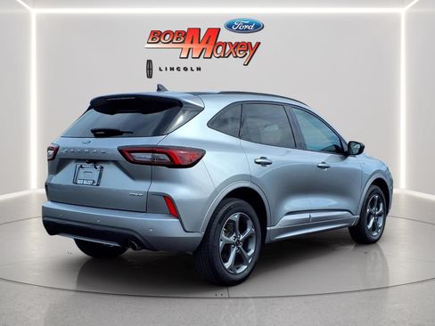 Used 2024 Ford Escape ST-Line w/ Tech Pack #1 AWD/4WD image 4
