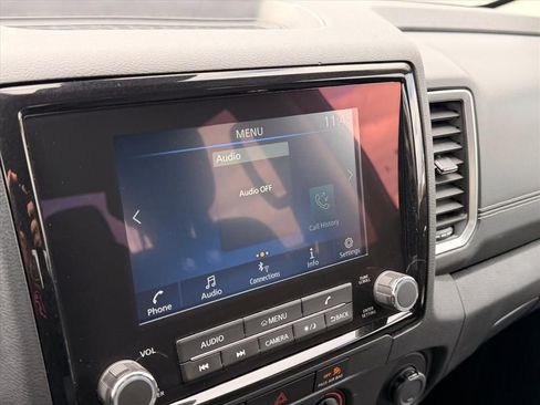 Used 2023 Nissan Frontier SV image 25