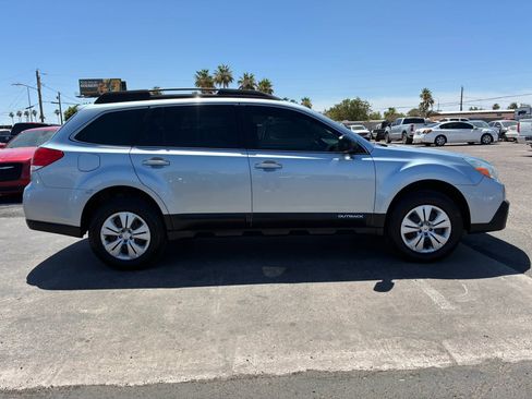 Used 2013 Subaru Outback 2.5i AWD/4WD image 10