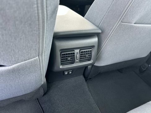 Used 2025 Toyota Camry LE w/ Convenience Package image 17