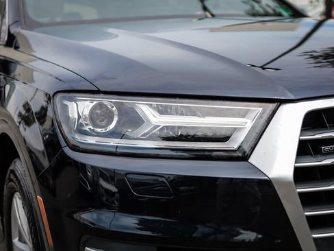 Used 2017 Audi Q7 2.0T Premium AWD/4WD image 16