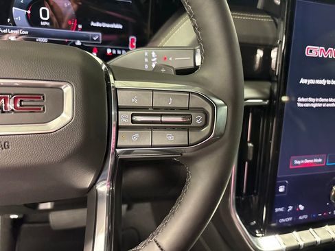 New 2026 GMC Yukon Elevation w/ LPO, Elevation Black Package image 34