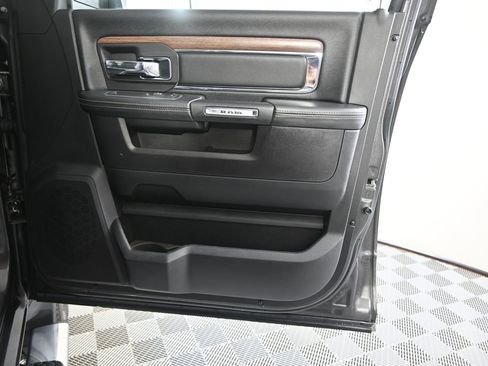 Used 2018 RAM 2500 Laramie image 13