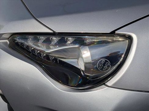Used 2018 Toyota 86 image 9