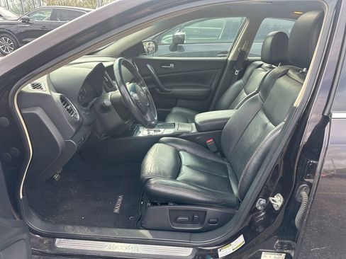 Used 2012 Nissan Maxima 3.5 SV w/ Monitor Pkg FWD image 2