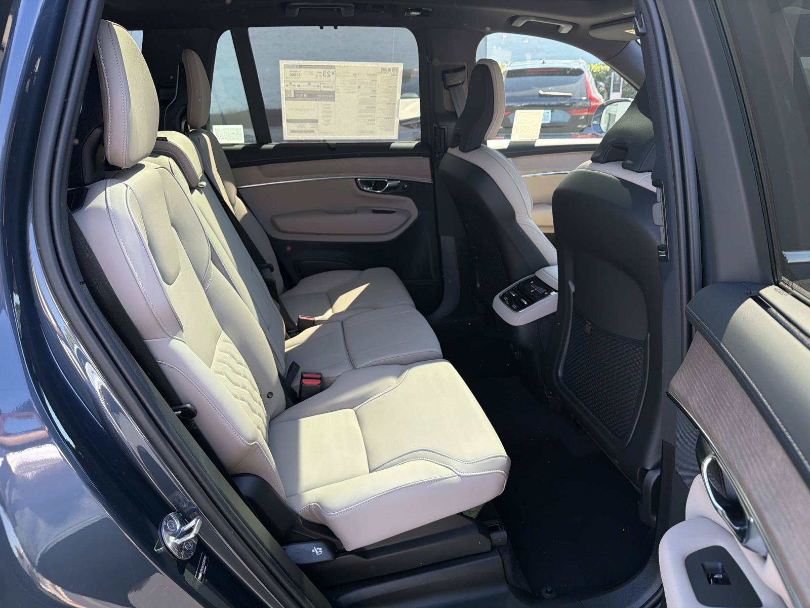 New 2027 Volvo XC90 B6 Plus AWD/4WD image 20