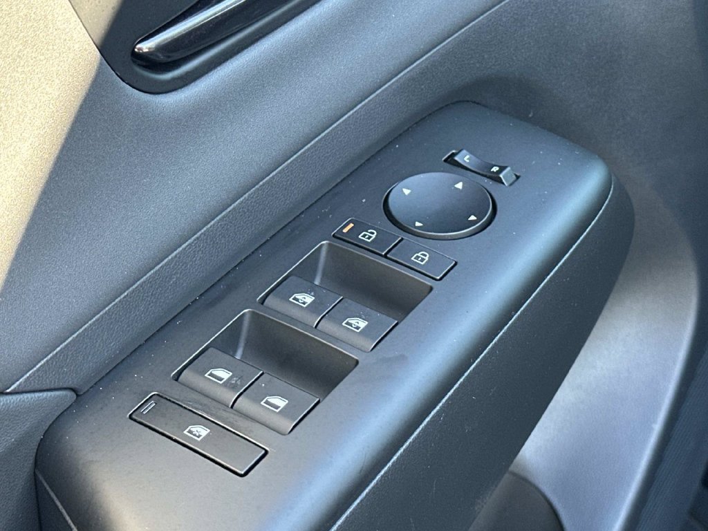 Used 2025 Hyundai Kona N Line S FWD image 23