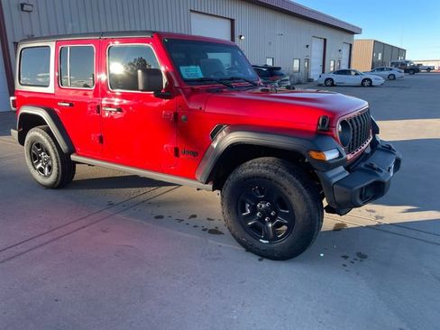 Used 2024 Jeep Wrangler Sport image 7