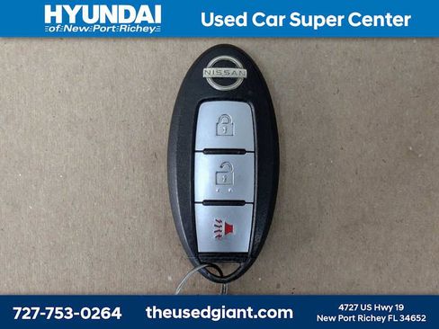 Used 2022 Nissan Pathfinder S FWD image 35