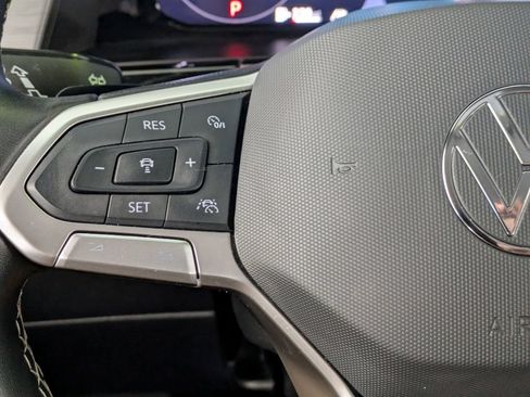 Used 2025 Volkswagen Atlas Cross Sport SE AWD/4WD image 20