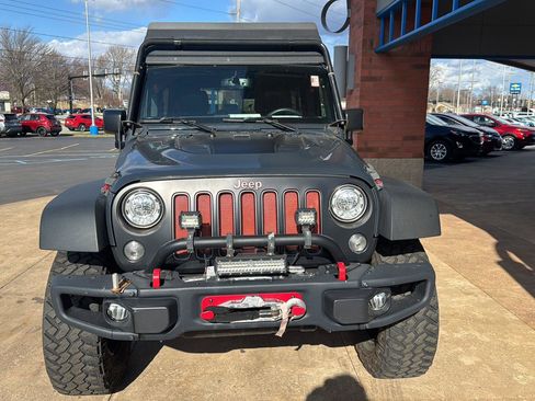 Used 2017 Jeep Wrangler Unlimited Rubicon image 15