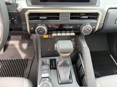 New 2026 Toyota Tacoma SR5 AWD/4WD image 15