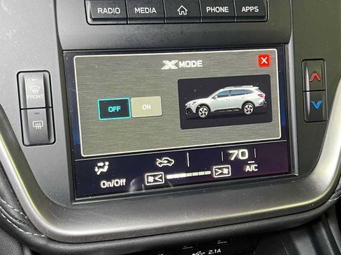 Used 2020 Subaru Outback AWD/4WD image 38