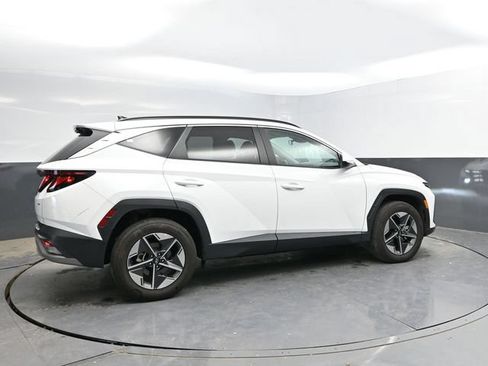 Used 2025 Hyundai Tucson SEL AWD/4WD image 2