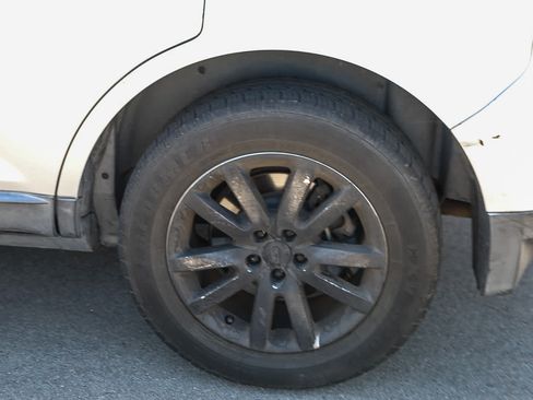 Used 2011 Ford Edge SEL w/ 202A Rapid Spec Order Code FWD image 10