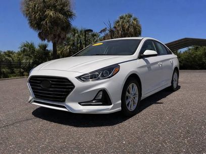 Used 2018 Hyundai Sonata SE w/ Cargo Package