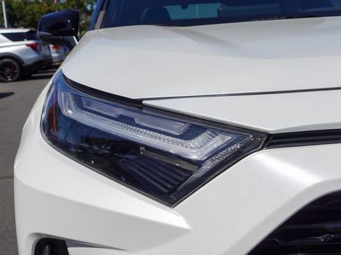 Used 2023 Toyota RAV4 XSE AWD/4WD image 3