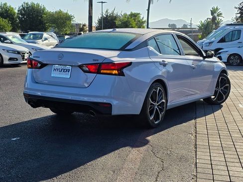 Used 2024 Nissan Altima 2.5 SR image 5